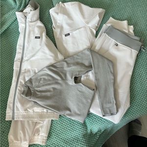 Optic white Figs scrubs